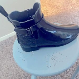 Authentic Hunter ankle rain boots